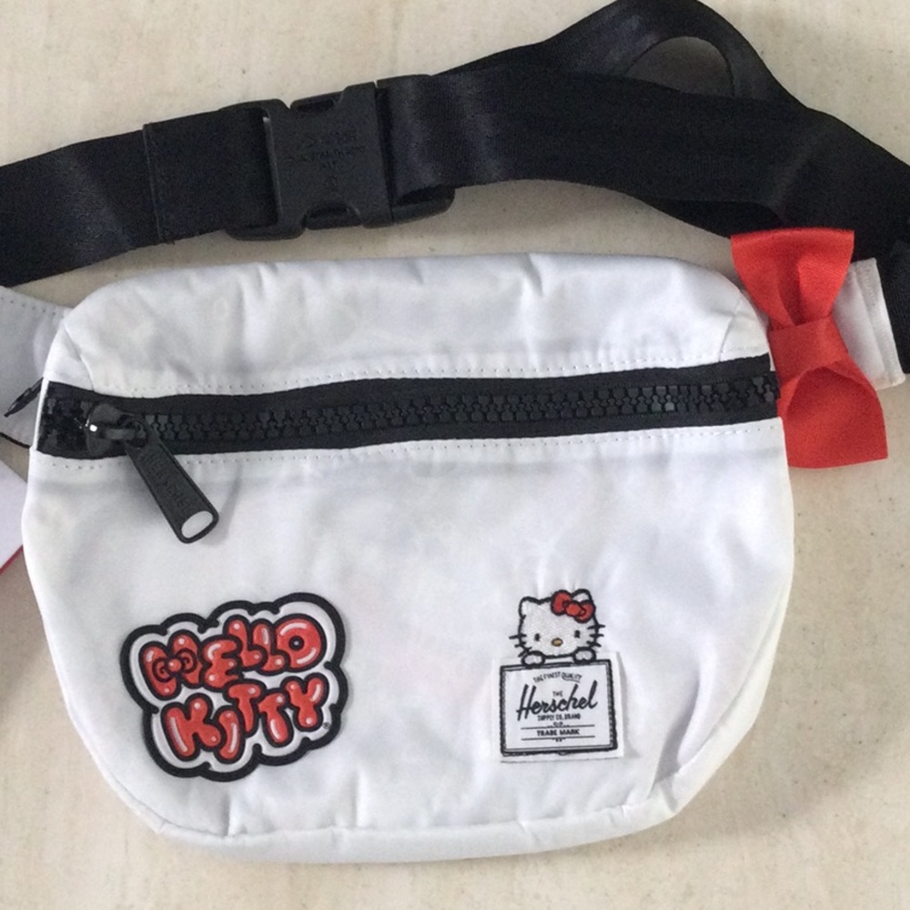Herschel Hello Kitty Bag 45th Anniversary Fanny Pack Sanrio Waist Hip Belt New - Picture 9 of 16